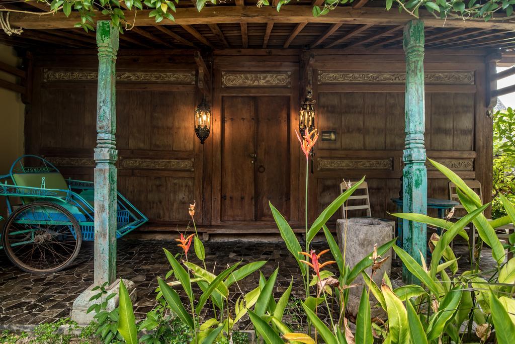 ホテル Wayang Retreat チャングー エクステリア 写真
